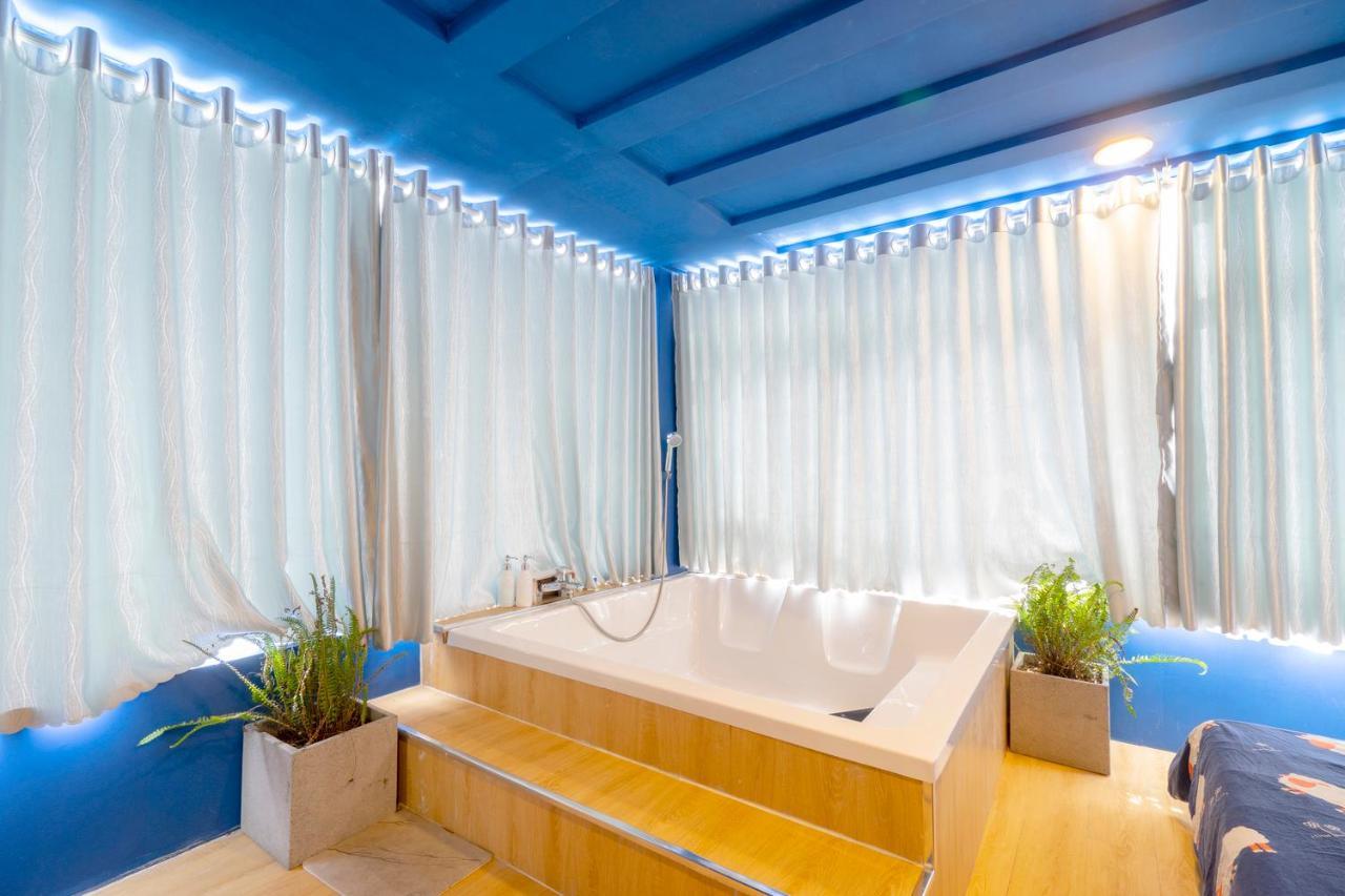 La Hotel Хошимин Экстерьер фото